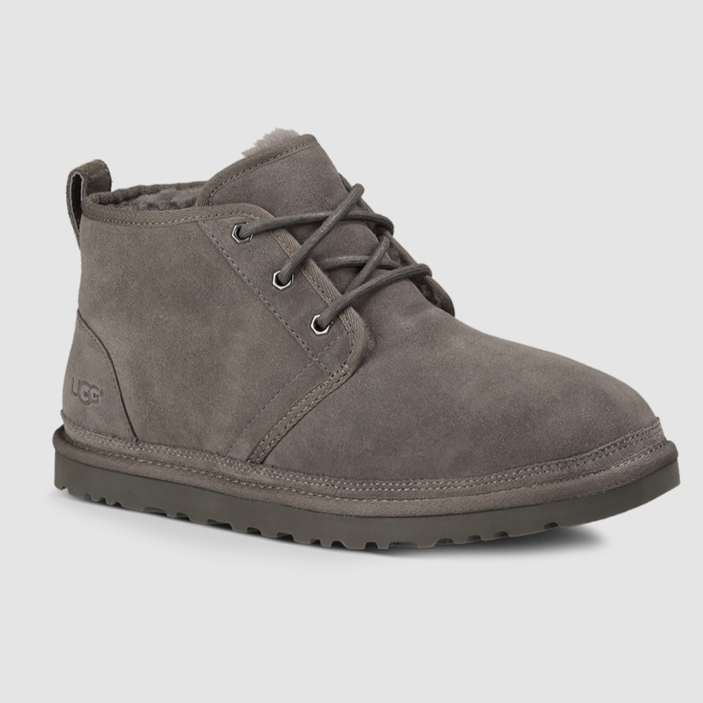 UGG Neumel men’s laced Chukka boot